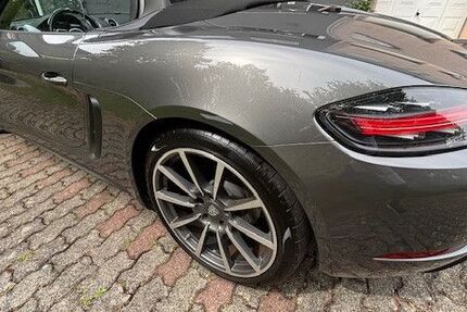 Porsche Boxster 43.500 km 52.500 &euro; Karlsruhe 76149