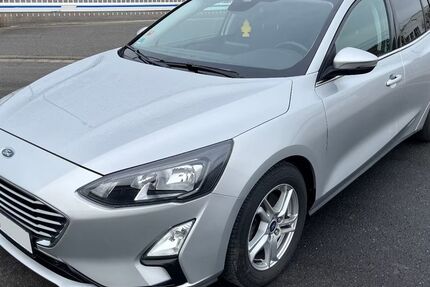 Ford Focus 105.550 km 11.290 &euro; Landau 76829