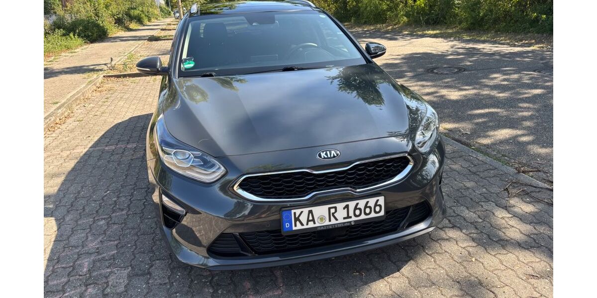 Kia ceed Sportswagon 90.630 km 12.499 &euro; Waldbronn 76337