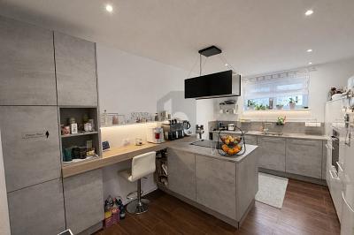 ELEGANZ TRIFFT KOMFORT IN MAULBRONN - Erdgeschoßwohnung Maulbronn | Angebot:27095186