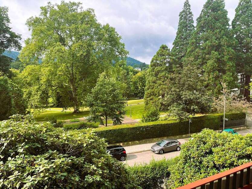 Wohnung zum Kaufen in Baden-Baden 299.000 € 91 m²