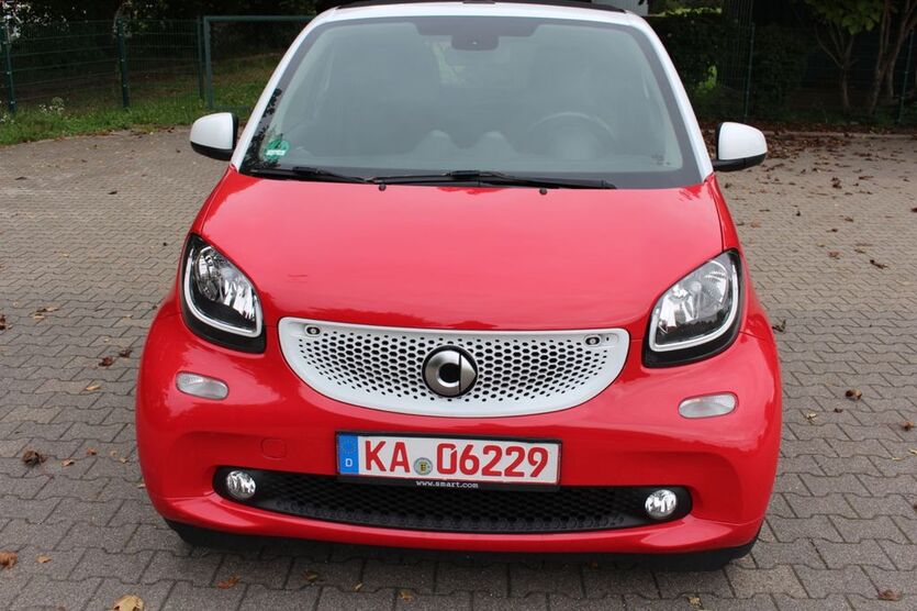 Smart ForTwo 47.500 km 13.700 € Karlsruhe 76227