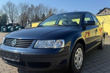 VW Passat 42.300 km 6.740 &euro; Kronau 76709