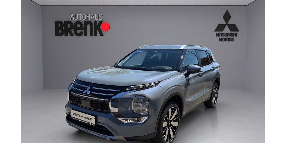 Mitsubishi Plug-in Hybrid Outlander 6.500 km 45.450 &euro; Karlsruhe 76227