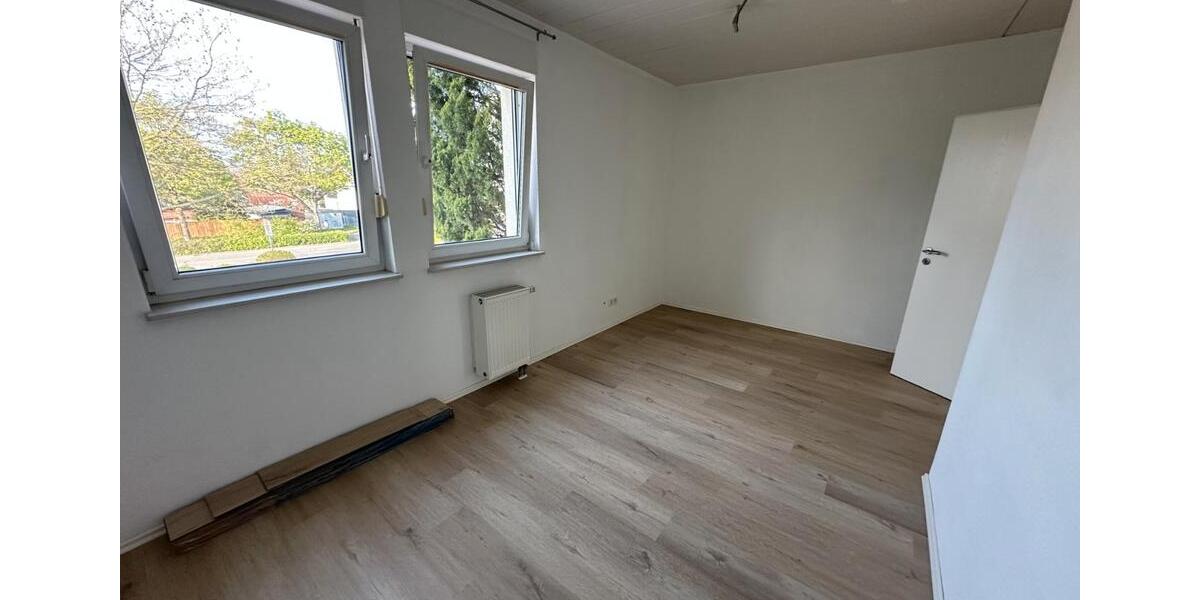 Etagenwohnung Bad Schönborn - 2 Zimmer, 50 m&sup2;, 650&euro; | Angebot:26415238