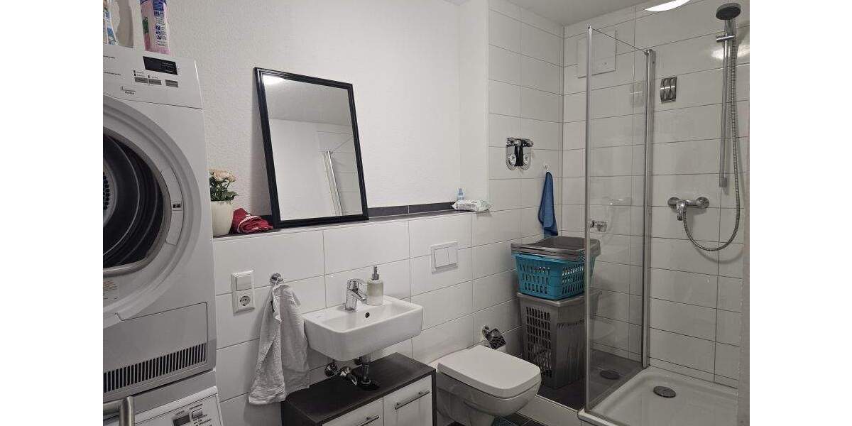 Etagenwohnung Rastatt - 3 Zimmer, 93 m&sup2;, 1.100&euro; | Angebot:25691559