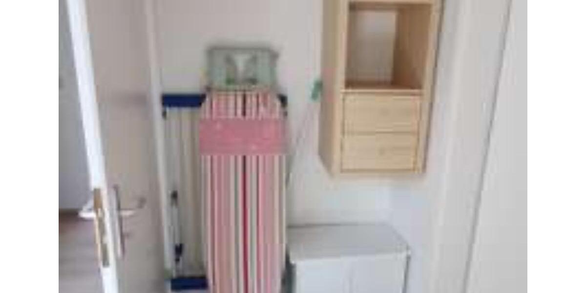 Helle 3-Zimmer DG-Wohnung 3 zimmer