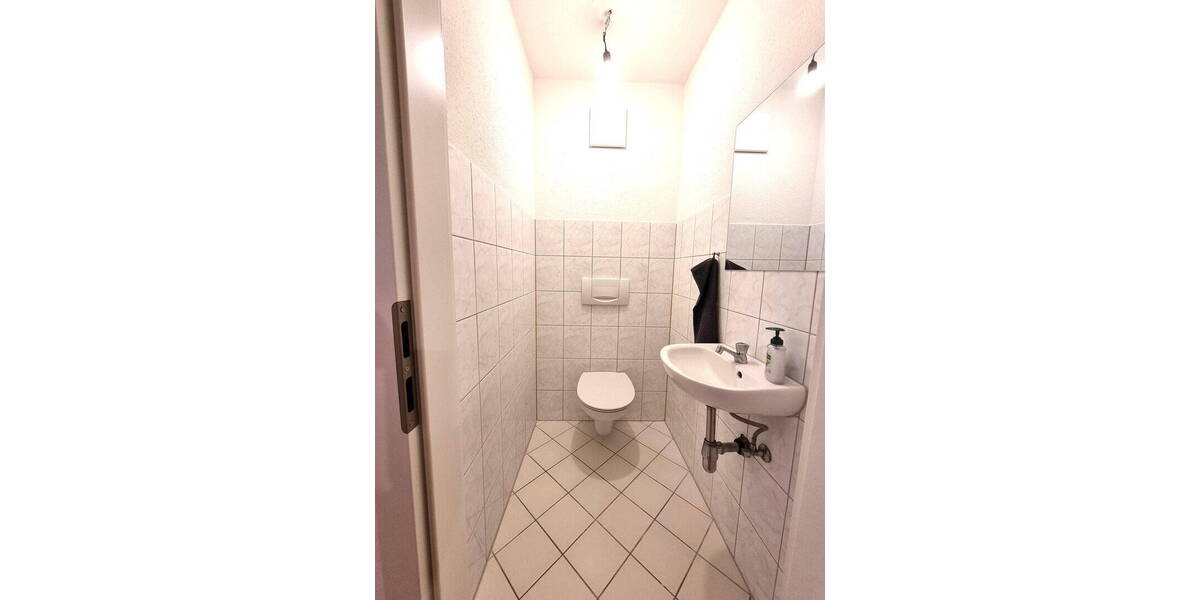 Etagenwohnung Bretten - 3 Zimmer, 83 m&sup2;, 980&euro; | Angebot:26716064