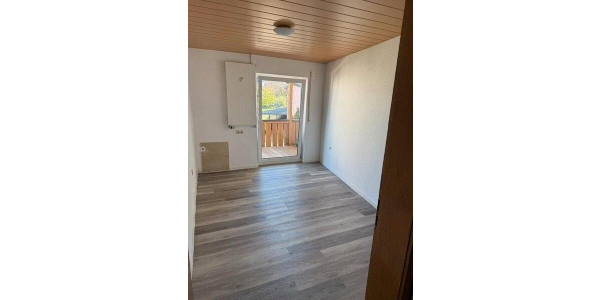 Etagenwohnung Bretten - 2 Zimmer, 40 m&sup2;, 550&euro; | Angebot:26426610