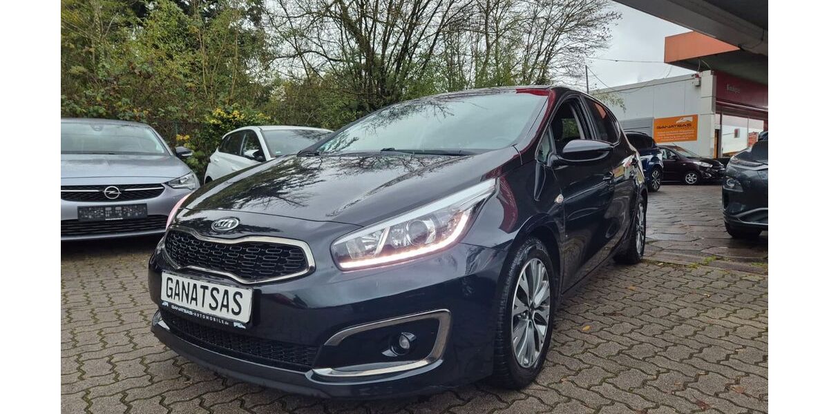Kia ceed / Ceed 130.000 km 9.490 &euro; Neumalsch 76316