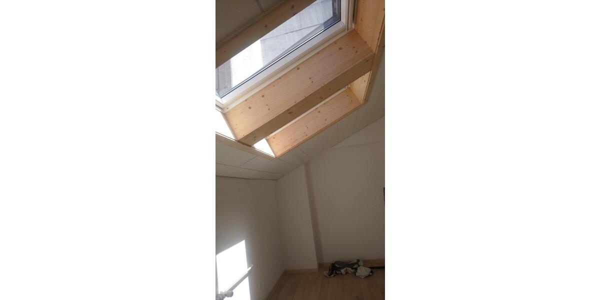 Dachgeschoßwohnung Pforzheim Weststadt - 2 Zimmer, 48 m&sup2;, 750&euro; | Angebot:25105271