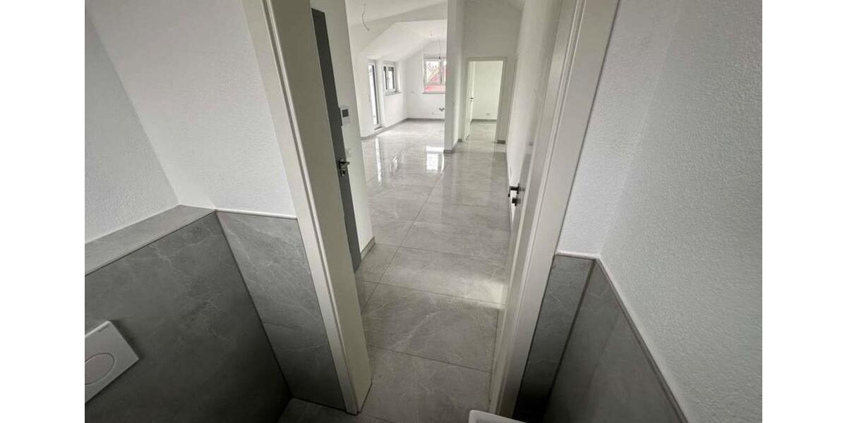 Etagenwohnung Stutensee - 3 Zimmer, 80 m&sup2;, 1.250&euro; | Angebot:26607091