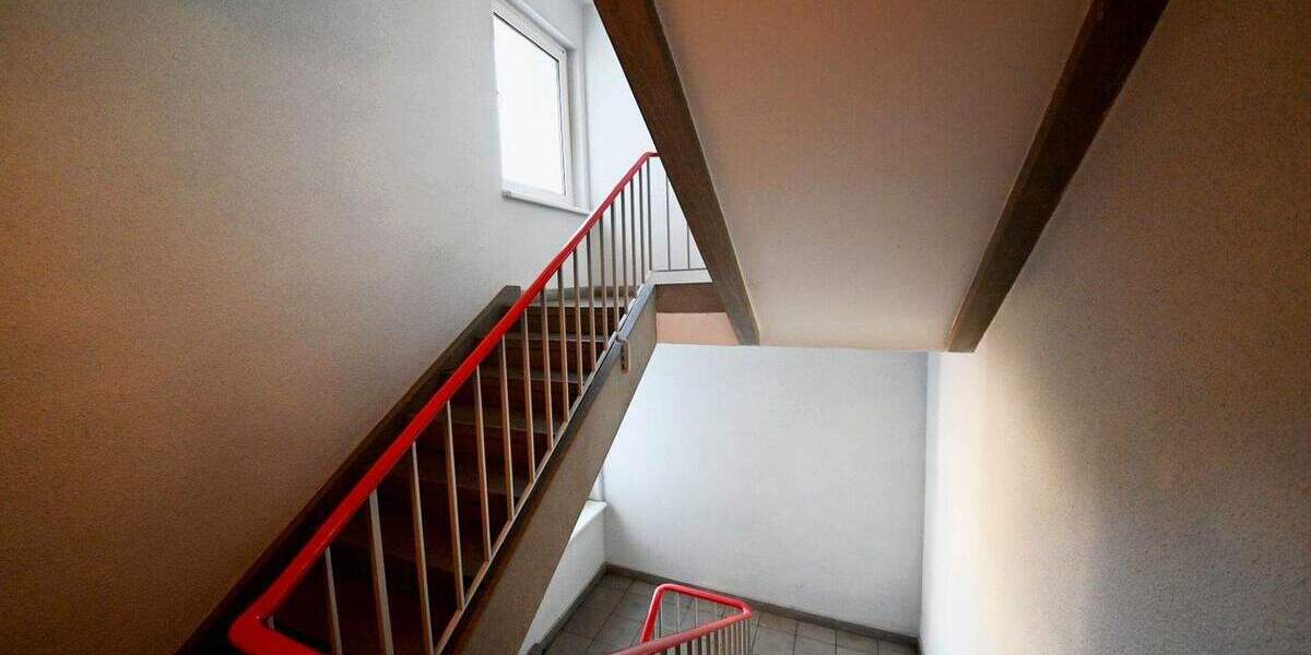 Etagenwohnung Karlsruhe Innenstadt-West - 2 Zimmer, 61 m&sup2;, 195.000&euro; | Angebot:25602618