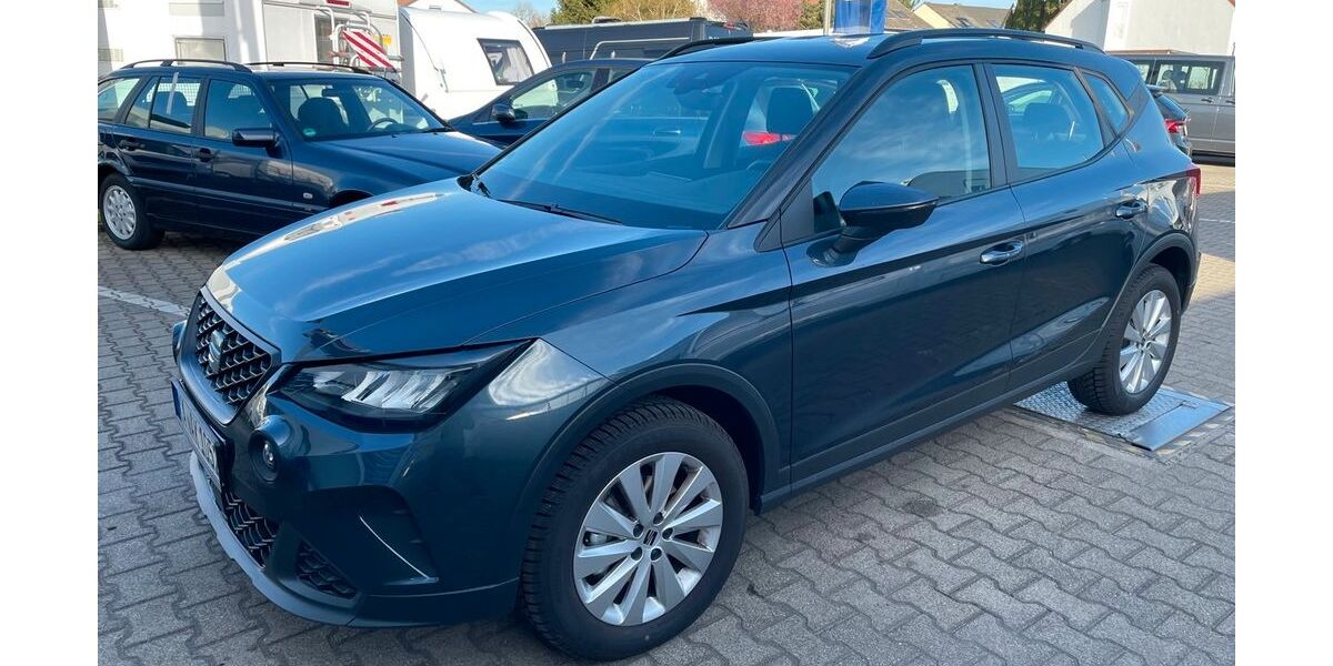 Seat Arona 17.000 km 20.990 &euro; Linkenheim- Hochstetten 76351