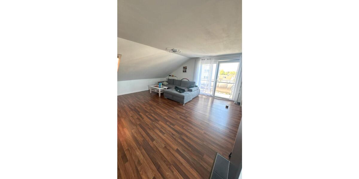 Dachgeschoßwohnung Karlsruhe Innenstadt-Ost - 2.5 Zimmer, 65 m&sup2;, 970&euro; | Angebot:26341216