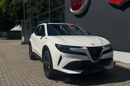 Alfa Romeo Junior 4.500 km 29.490 &euro; Ettlingen 76275