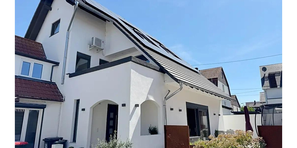 Zwei Häuser, viele Möglichkeiten: Modernisiertes Wohnensemble in Karlsruhe-Daxlanden - Zweifamilienhaus Karlsruhe Daxlanden | Angebot:27166849