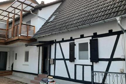 Haus Berg (Pfalz) - 3 Zimmer, 110 m&sup2;, 1.250&euro; | Angebot:27635572