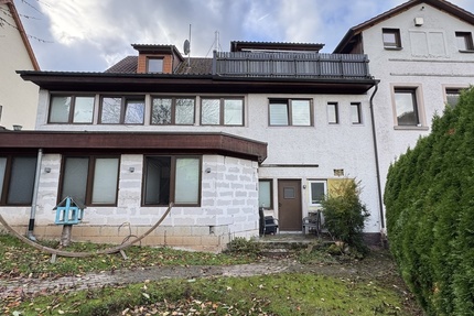 Teilsaniertes 3-Familienhaus in Pforzheim-Würm 14 zimmer