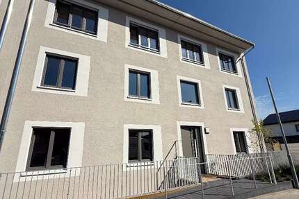 Wohnung zum Mieten in Pfinztal 1.320 € 100.77 m² 3.5 zimmer