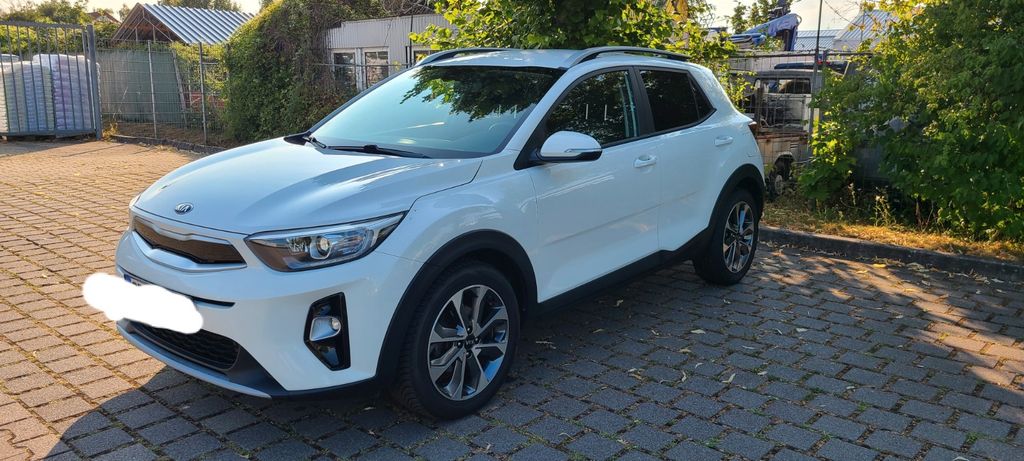 Kia Stonic 58.000 km 12.300 &euro; Westheim 67368