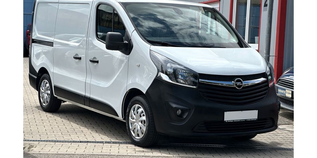 Opel Vivaro 147.000 km 11.995 &euro; Bruchsal-Helmsheim 76646