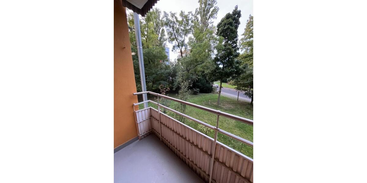 Etagenwohnung Karlsruhe Innenstadt-Ost - 3 Zimmer, 73 m&sup2;, 1.100&euro; | Angebot:24756251