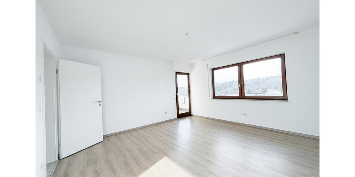 Maisonettenwohnung Ispringen - 5 Zimmer, 212 m&sup2;, 1.800&euro; | Angebot:24770668