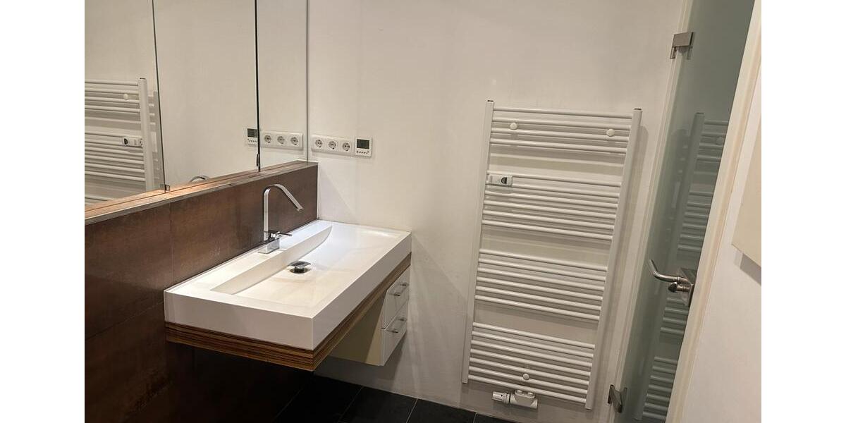 Dachgeschoßwohnung Bad Schönborn - 2 Zimmer, 74 m&sup2;, 1.268&euro; | Angebot:25725071