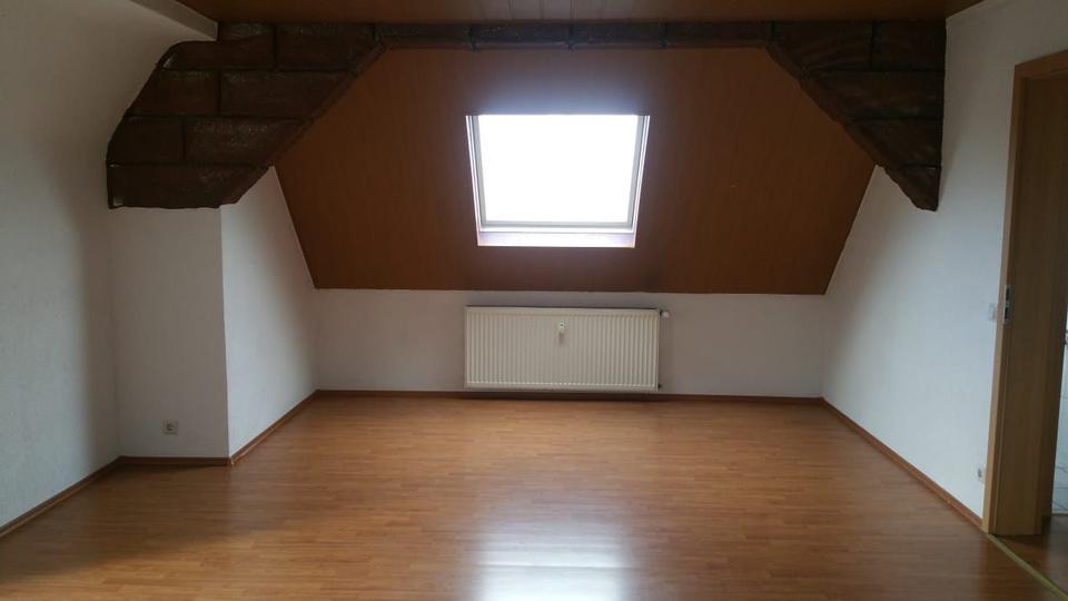 Etagenwohnung Remchingen - 3 Zimmer, 140 m&sup2;, 1.300&euro; | Angebot:24755107