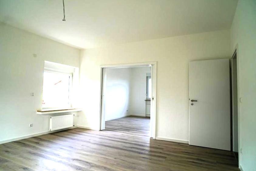 Etagenwohnung Pforzheim Büchenbronn - 4 Zimmer, 102 m&sup2;, 1.200&euro; | Angebot:26383043