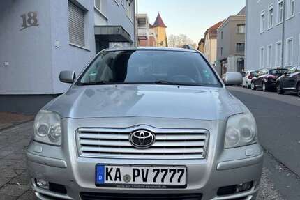 Toyota Avensis 280.000 km 2.000 &euro; Karlsruhe, Durlach 76227