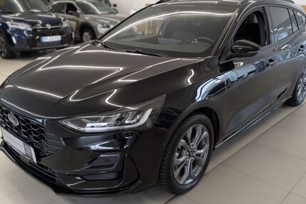 Ford Focus 7.300 km 24.450 € Landau 76829