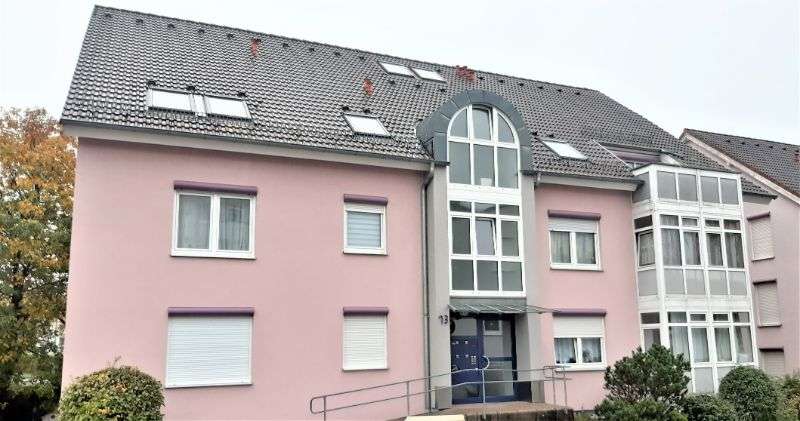 Etagenwohnung Pforzheim Weststadt - 3 Zimmer, 74 m&sup2;, 698&euro; | Angebot:27161451
