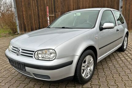 VW Golf 129.000 km 4.990 &euro; Karlsbad 76307