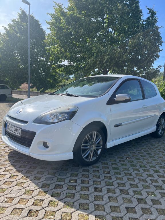 Clio