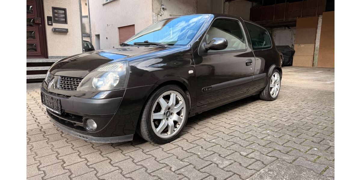 Renault Clio 159.455 km 1.995 &euro; Durmersheim 76448