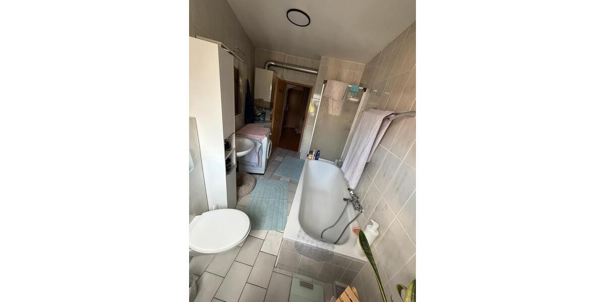 Etagenwohnung Karlsruhe Beiertheim-Bulach - 3 Zimmer, 80 m&sup2;, 370.000&euro; | Angebot:27156273