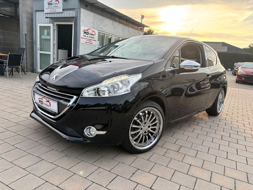 Peugeot 208 61.000 km 8.499 € Bruchsal-Untergrombach 76646