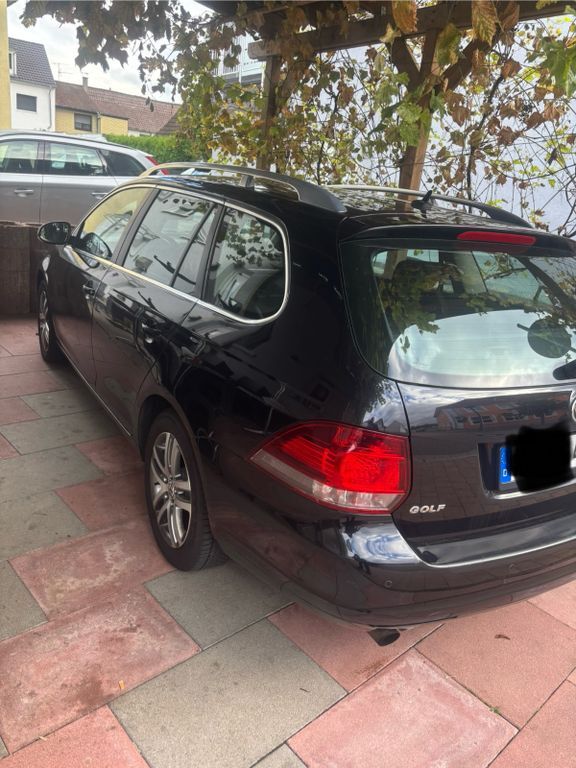 VW Golf 178.047 km 4.500 € Durmersheim 76448