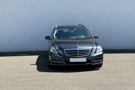 Mercedes-Benz E 200 480.000 km 3.499 &euro; Kandel 76870