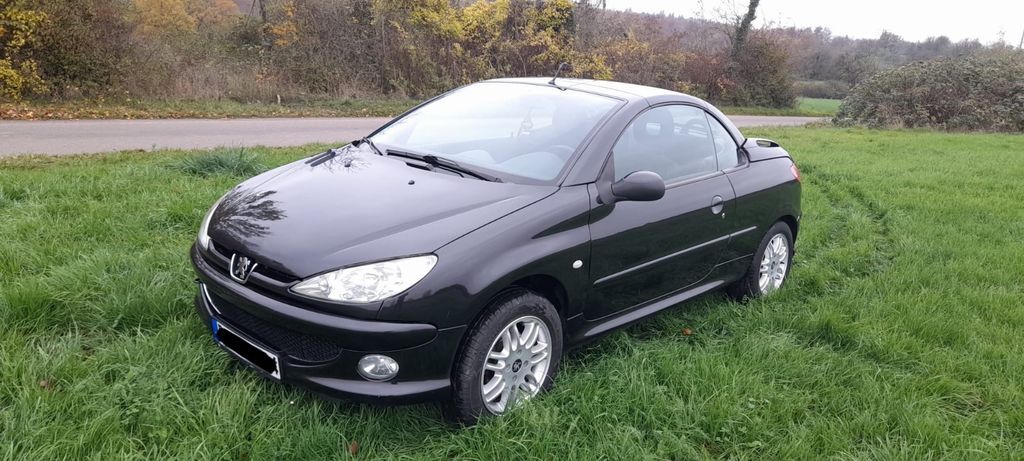 Peugeot 206 115.470 km 1.999 € Kämpfelbach 75236