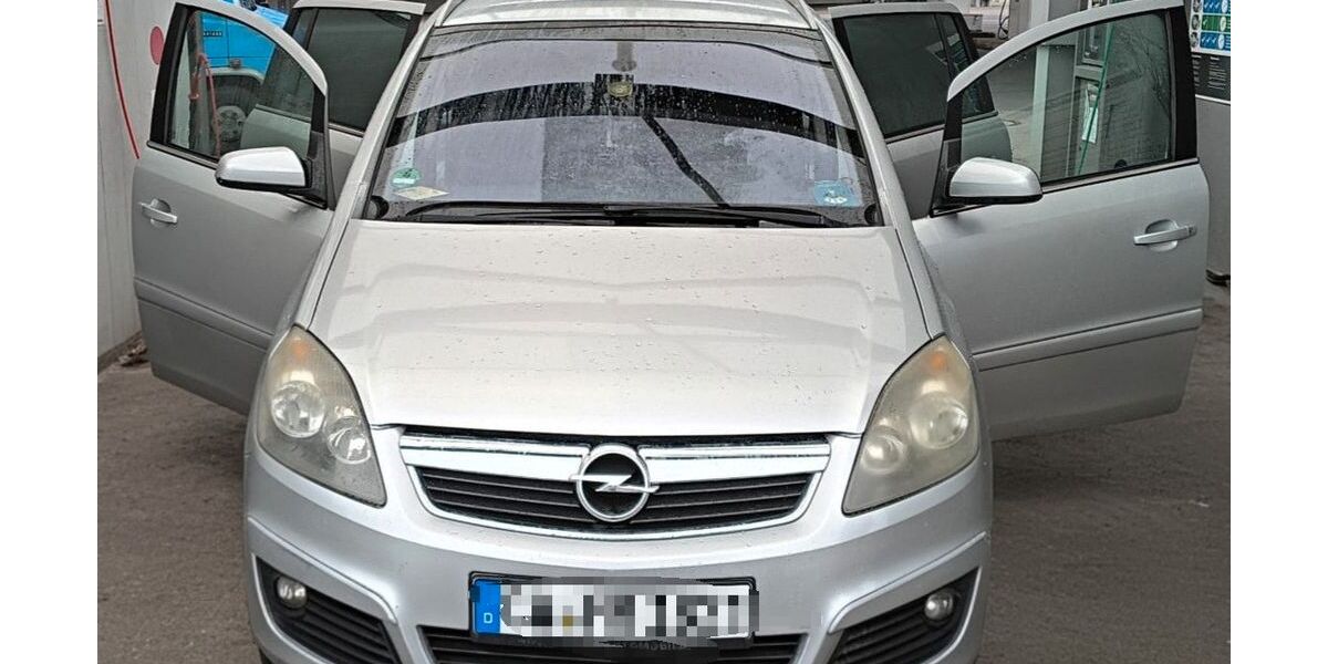 Opel Zafira 204.696 km 1.800 &euro; Landau 76892