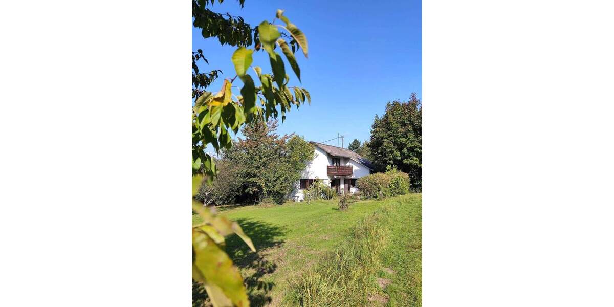 RESERVIERT ! EFH in absoluter Spitzenlage - direkt an Wiesen und Feldern 6 zimmer