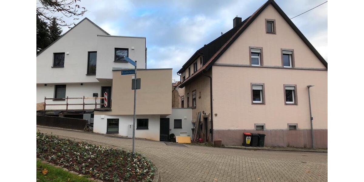 Wohnung über 2 Etagen an WG zu vermieten -Karlsruhe 4.5 zimmer