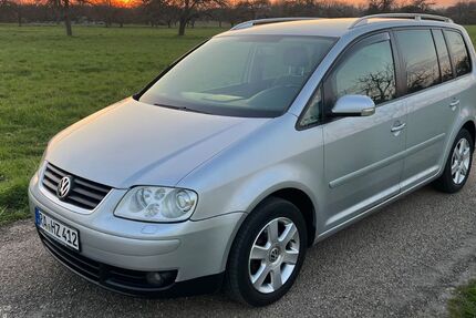 VW Touran 334.000 km 1.990 &euro; rastatt 76437
