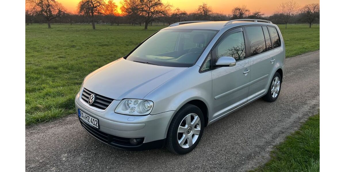 VW Touran 334.000 km 1.990 &euro; rastatt 76437