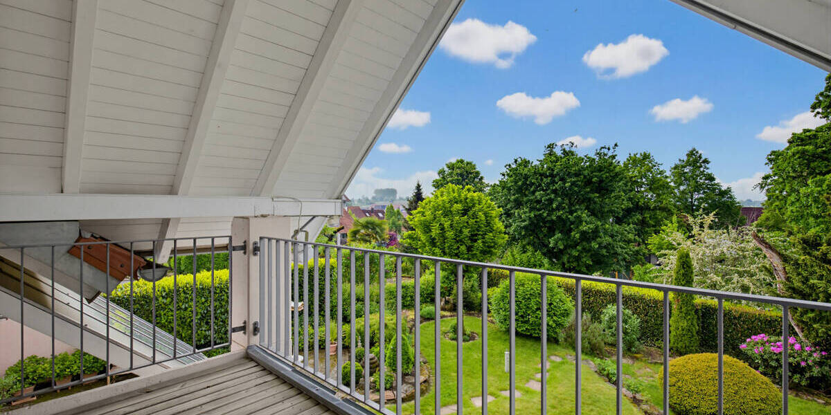 Einfamilienhaus Karlsruhe / Grünwettersbach Grünwettersbach - 8 Zimmer, 184 m&sup2;, 975.000&euro; | Angebot:26730709