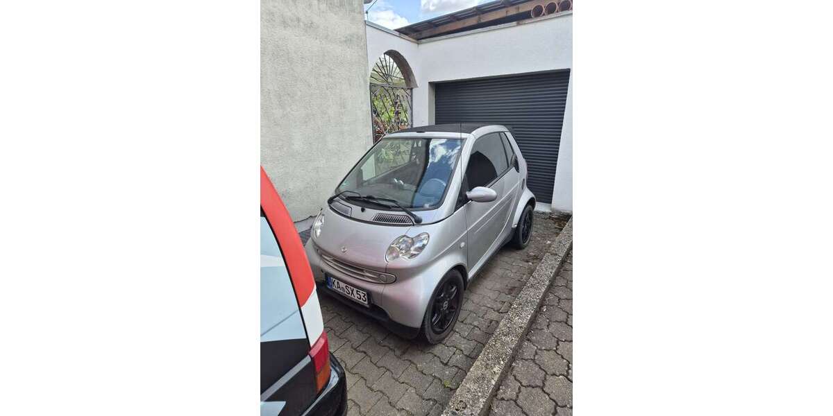 Smart forTwo 153.299 km 999 &euro; Landau in der Pfalz 76829