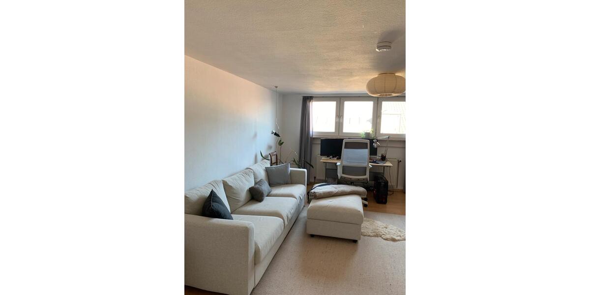 Dachgeschoßwohnung Karlsruhe Südstadt - 2 Zimmer, 66 m&sup2;, 1.150&euro; | Angebot:25161016